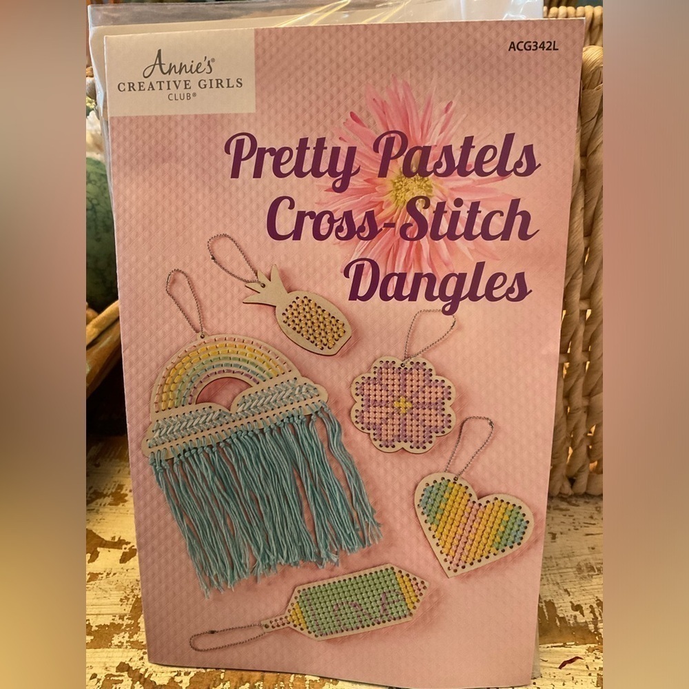 Craft Kit Cross Stitch Dangles, Brand New!